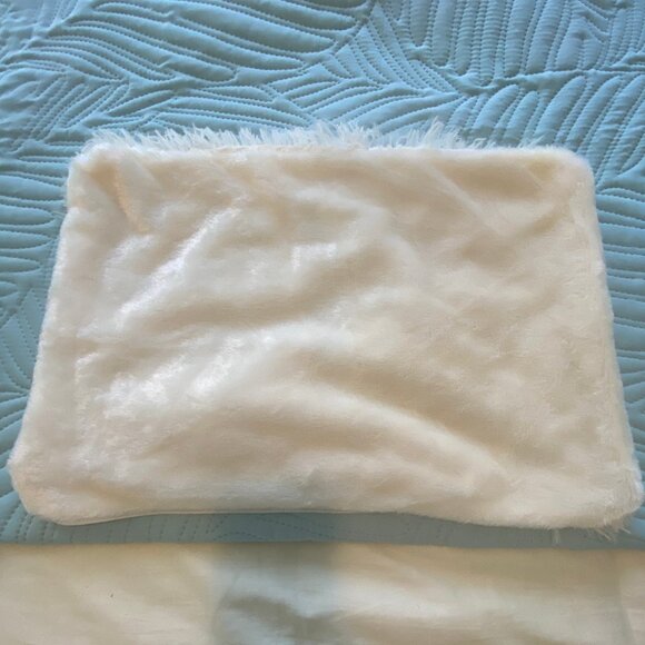 Luxury Faux Fur Throw Pillow COVER 12" X 20" - Picture 3 of 5